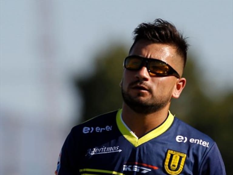 Jean Meneses ocupa gafas a lo ‘Edgar Davids’ tras operarse de una miopía