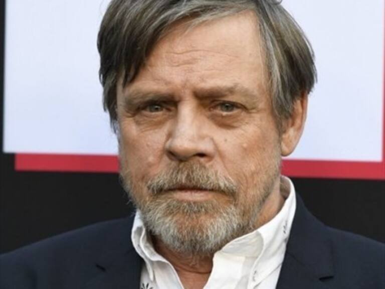 Mark Hamill a los chilenos: «El mundo los está mirando»