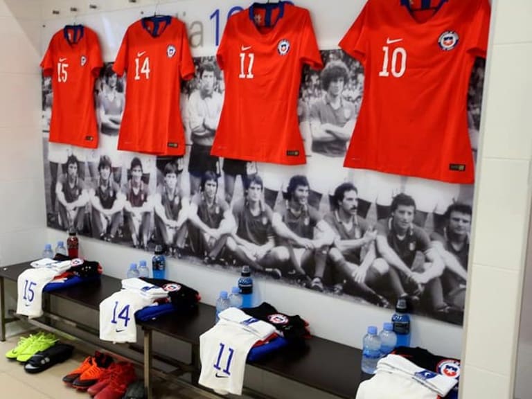 Sacrificio y compromiso: el silencioso trabajo de los utileros en el fútbol chileno