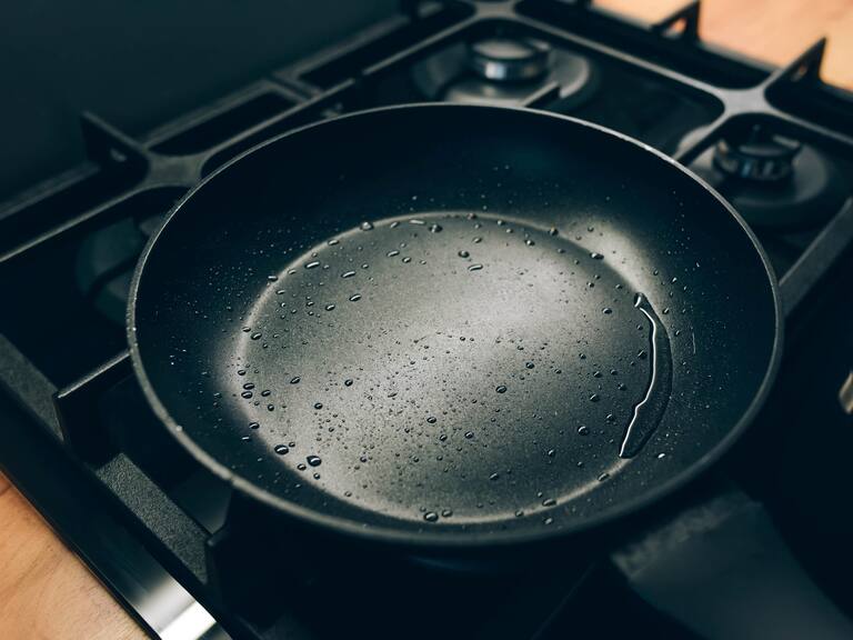 “Gripe del Teflón”: qué es y que cómo prevenir la enfermedad que causa alerta en Estados Unidos por peak en casos