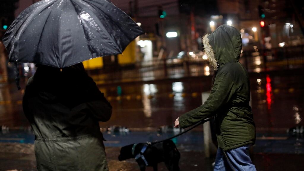 Lluvia en Santiago