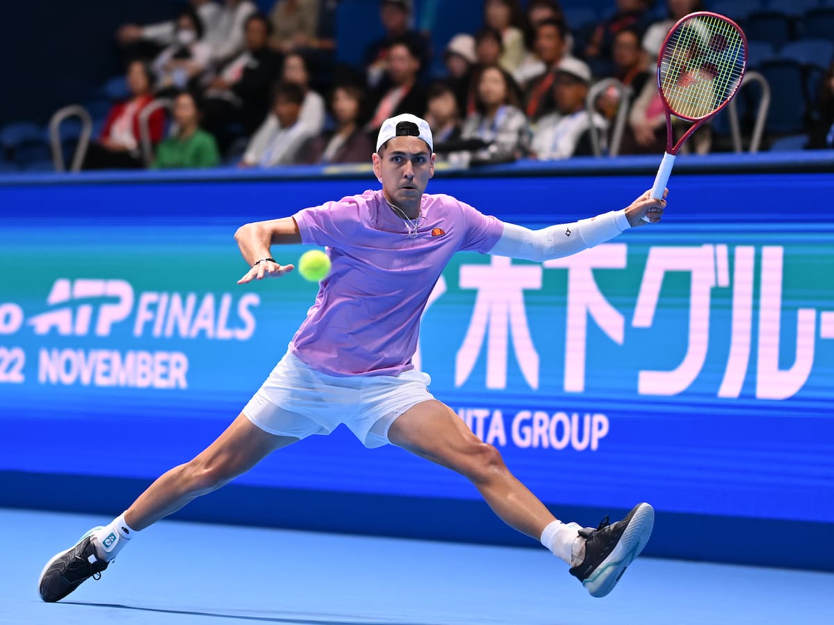 Alejandro Tabilo vs Denis Shapovalov: a qué hora juegan, qué canal transmite y cómo ver el ATP 500 de Tokio en Chile