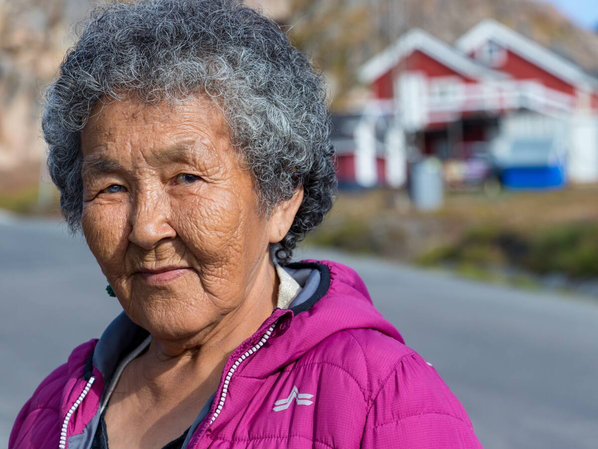 “Guardé silencio por años”: el trauma de las mujeres indígenas sometidas a anticoncepción forzada en Groenlandia