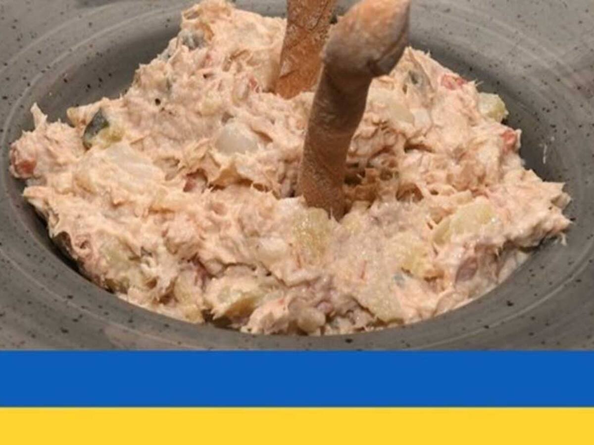 Para apoyar a Ucrania, restaurante cambió el nombre de la ensalada rusa