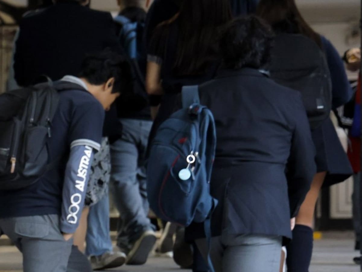 Violencia escolar en Chile: 63% cree que el país no avanza por el camino correcto