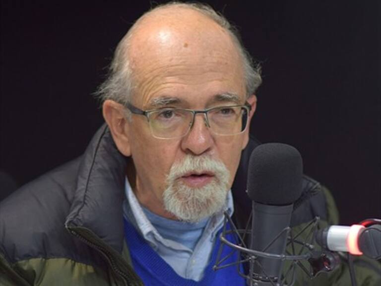 José Maza sobre conspiraciones de terraplanistas y alunizajes: «La ignorancia se ha puesto de moda»