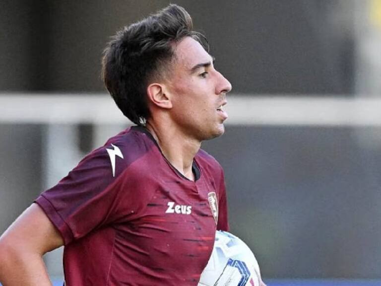 Aseguran que Diego Valencia sería el nuevo refuerzo del Palermo, elenco que milita en la Serie B de Italia