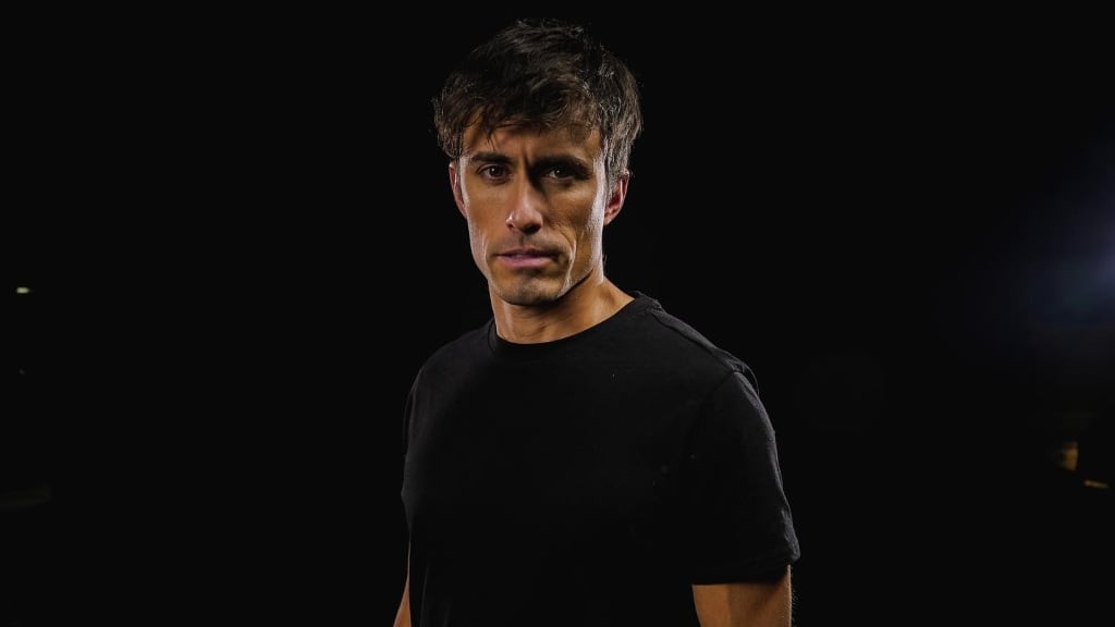 Instagram Roberto Cox