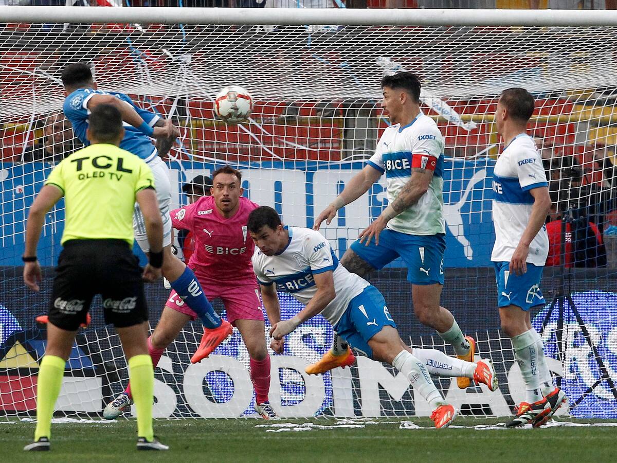 Los jugadores con sanciones pendientes de cara al inicio del Campeonato Nacional 2025: la U y la UC pierden dos jugadores para su estreno