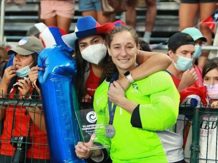 Luto en el hockey chileno: Claudia Schüler, arquera de Las Diablas, fallece tras su larga contra el cáncer