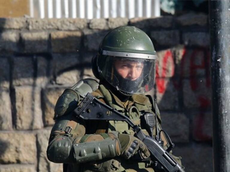 Estudiante agredido por balines de carabineros perdió un ojo y quedó con daño severo en el otro