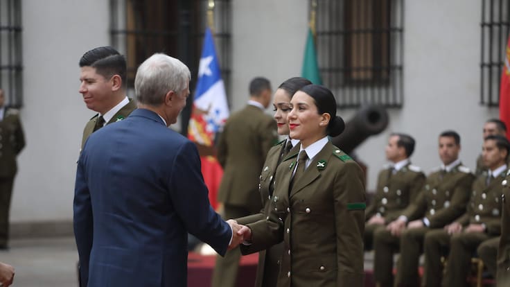 Presidente Kast presenta reforma para Carabineros: estas son las mejoras en sueldos y beneficios que propone