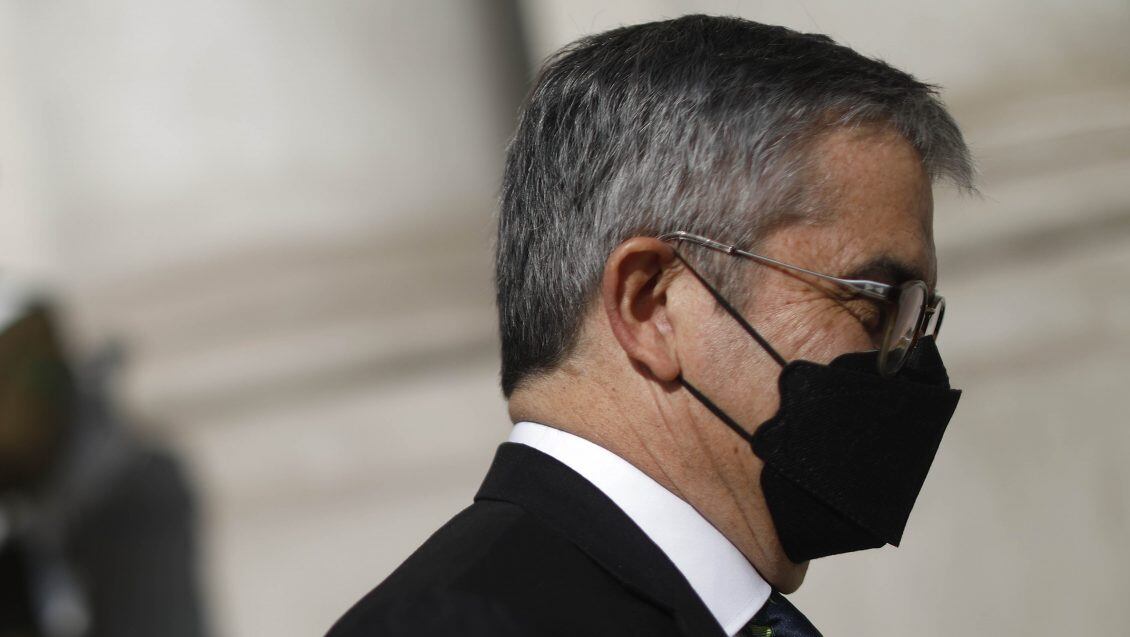 30 de mayo de 2022/SANTIAGOEl Ministro de Hacienda ,Mario Marcel, al termino del Comit Poltico que se llevo acabo en el Palacio de La Moneda.
FOTO: CRISTOBAL ESCOBAR/AGENCIAUNO