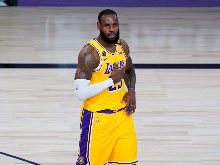 Deportes con historia: «El cruce entre Donald Trump y LeBron James»