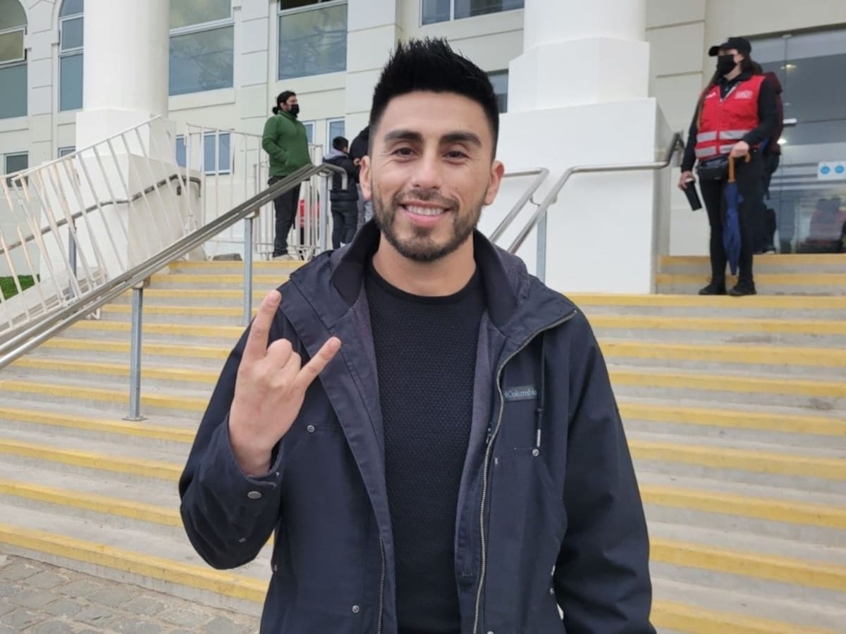 Kanela de “Noche de Brujas” confía en que la U tumbe a Colo Colo en el Nacional: “Es un lujo tener a Charles y Díaz en el mediocampo, es un sueño”