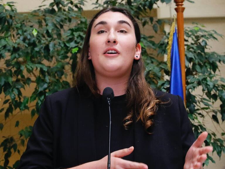 Diputada Emilia Schneider: «Nuestro compromiso con la discriminación no puede significar solo que un diputado se vaya”