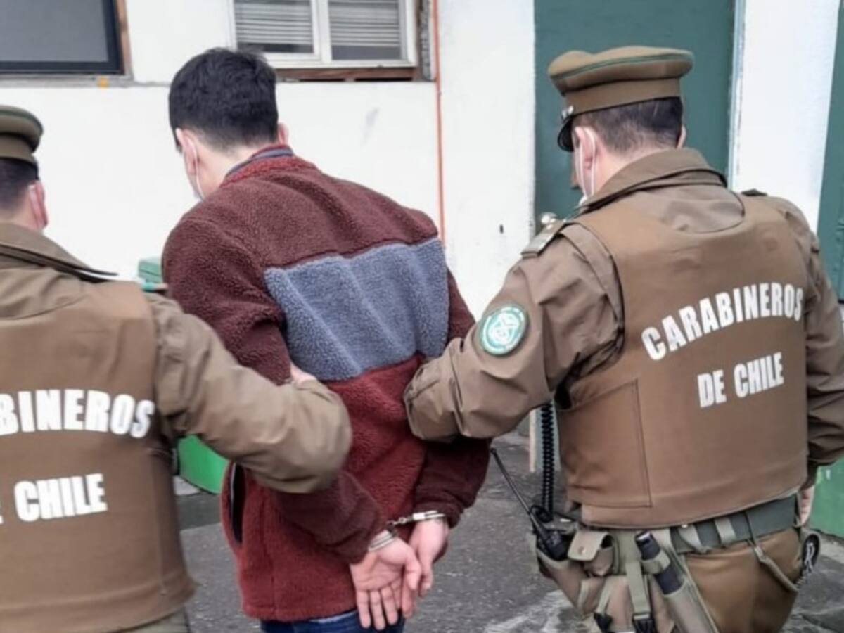 Personal de Carabineros detiene a sujeto por intento de femicidio en Valdivia
