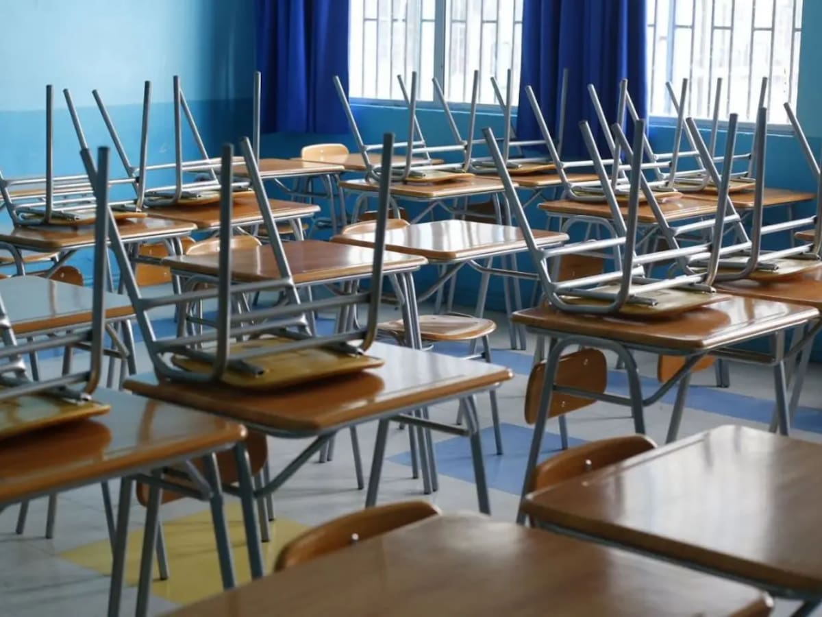 Mineduc suspende clases en casi 60 comunas de Chile por sistema frontal: revisa cuáles zonas las afectadas