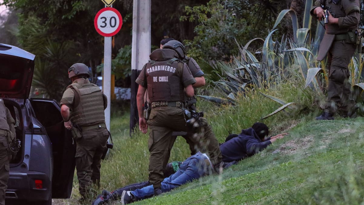 Ya había ofrecido dinero a Carabineros en una fiscalización: los antecedentes del asesino del carabinero de Lo Espejo