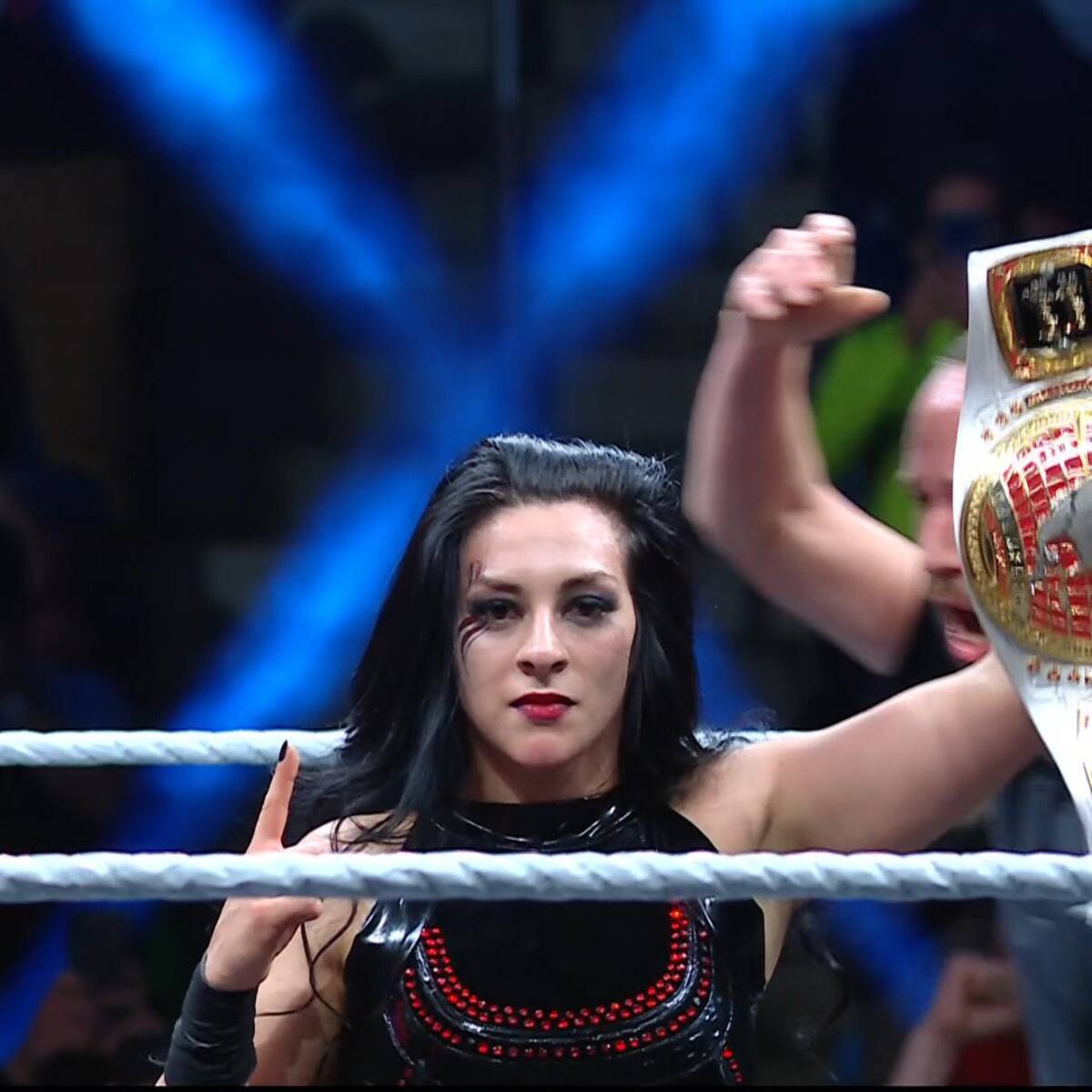 ¡Histórica! Stephanie Vaquer es la primera luchadora chilena en ganar un título en WWE