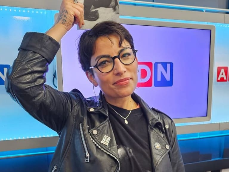 Ana Tijoux sobre su libro "Sacar la voz": "Fue un parto, un parto bonito"