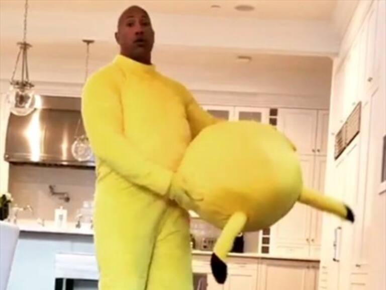 Dwayne Johnson sorprendió a su hija disfrazado de Pikachu