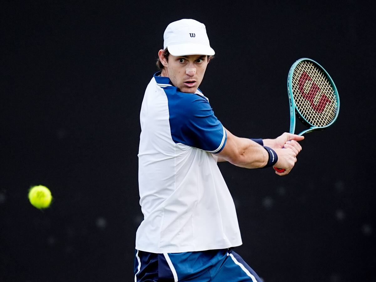 A un paso del cuadro principal: Nicolás Jarry supera con éxito su debut en la qualy del ATP 500 de Halle