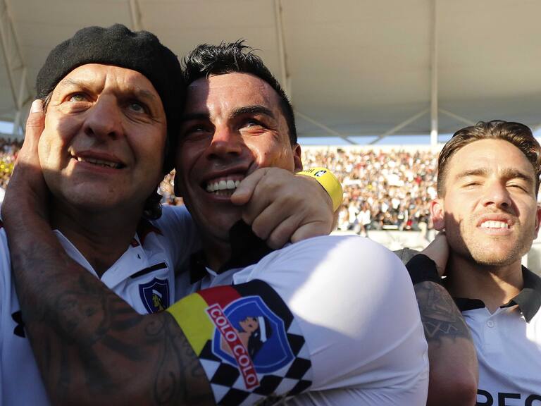 Aníbal Mosa y la salida de referentes albos: «Es una decisión fuerte y que nos duele tomar»