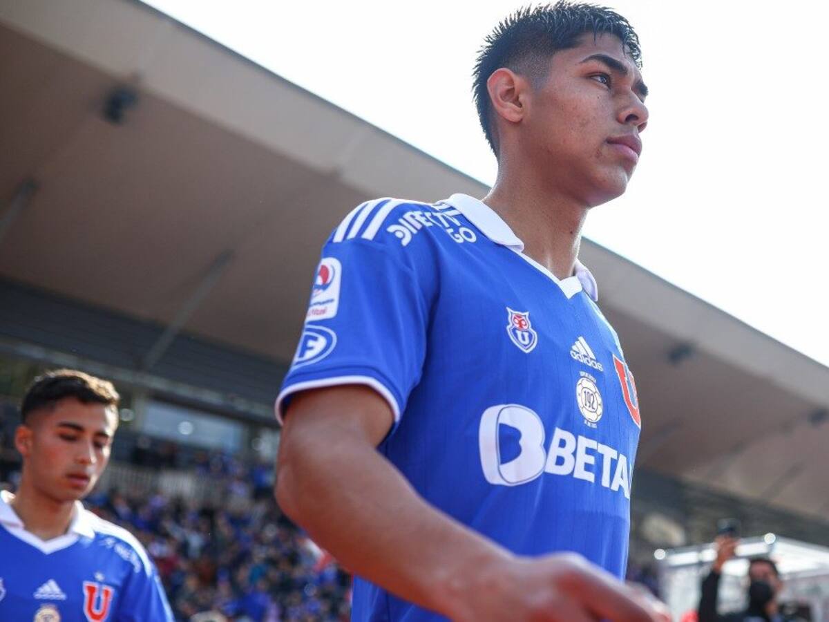 Prensa inglesa aseguró que al menos tres equipos de la Premier League se pelean el fichaje de Darío Osorio