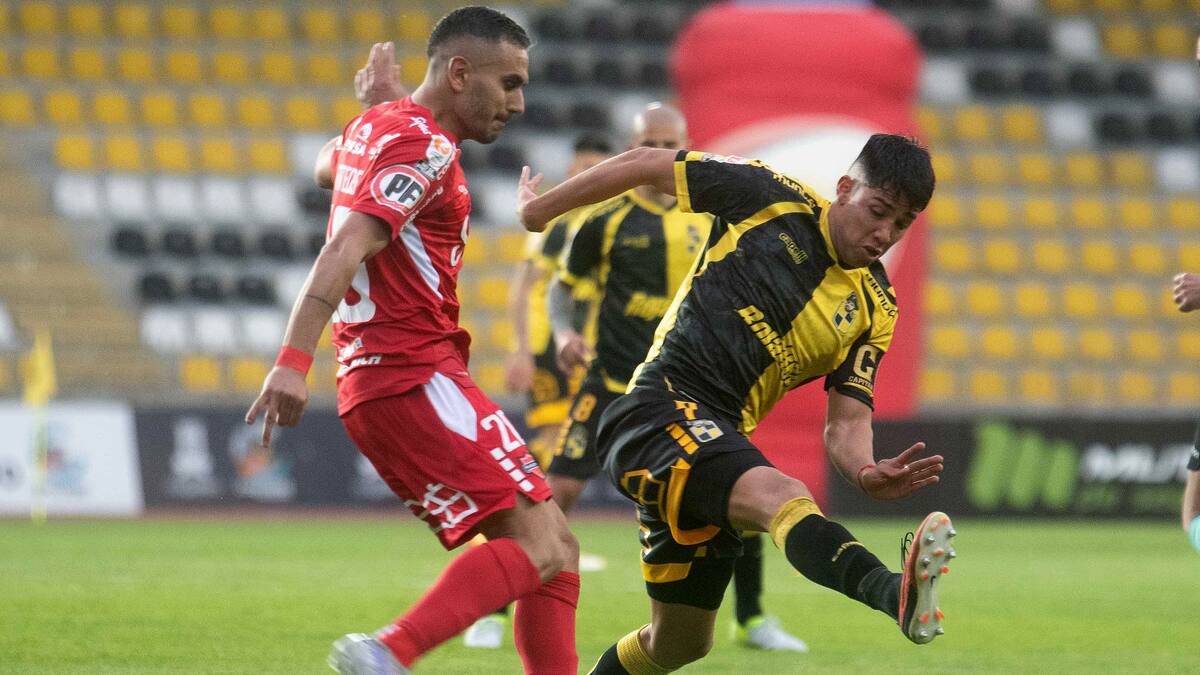 “Tengo que presentarme en la U de Chile y ver qué pasa; veremos si me voy a préstamo a otro lado o si vuelvo a Ñublense”