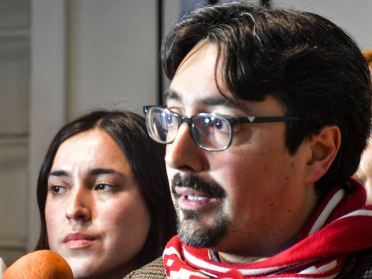 «No es una reacción al cambio de gabinete»: Juan Ignacio Latorre sobre renuncia de directiva de Revolución Democrática