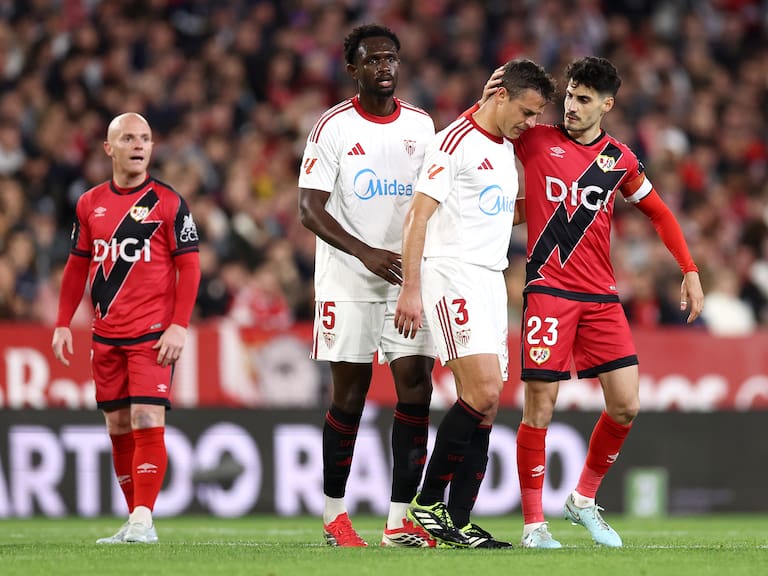 Un compañero de Alexis Sánchez y Gabriel Suazo en el listado: futbolistas son investigados por comprar relojes contrabandeados