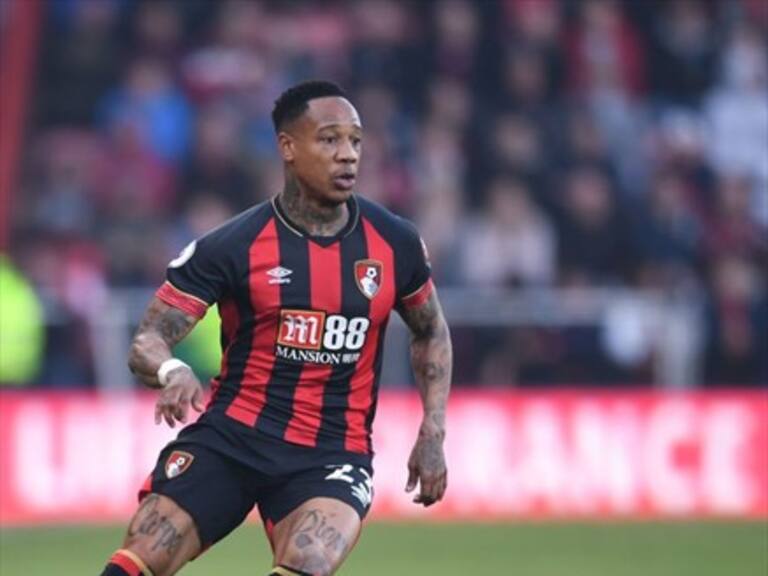 Fiesta con drogas, alcohol y menores de edad pone en peligro a futbolista inglés Nathaniel Clyne
