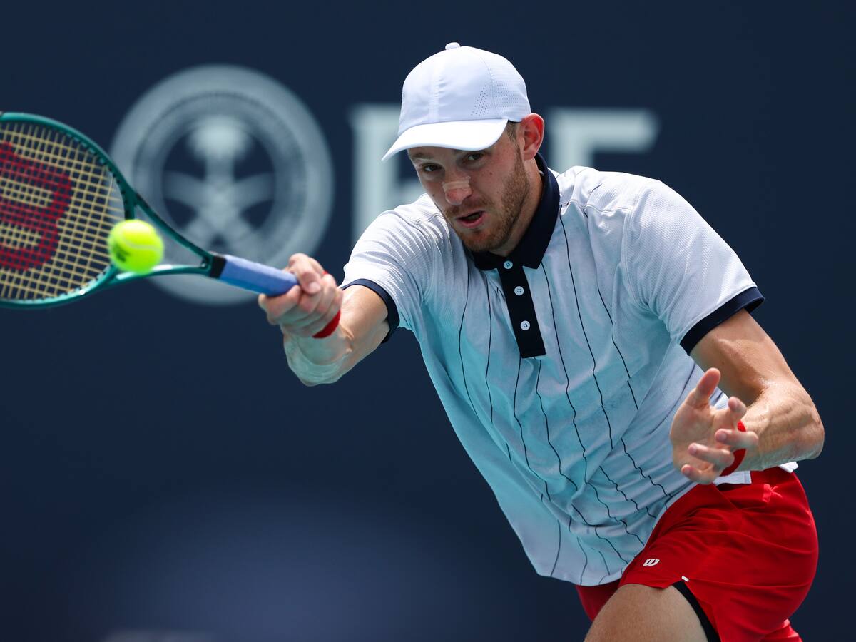 Nicolás Jarry sufre sorpresiva derrota ante argentino 197° del mundo y le dice adiós al ATP de Barcelona