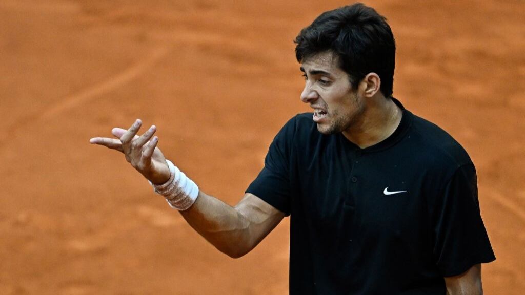 Cristian Garin tuvo debut y despedida en el Challenger de Milan