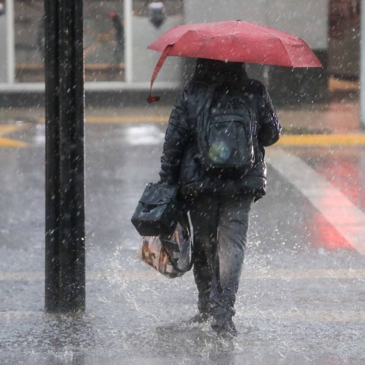 Senapred declara Alerta Roja en la región Metropolitana por evento meteorológico