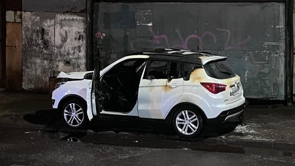 Automóvil incendiado, hombre calcinado, san joaquín, 1024x576 jpg ok