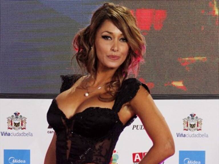 Nidyan Fabregat deleitó a sus seguidores con coqueto pijama