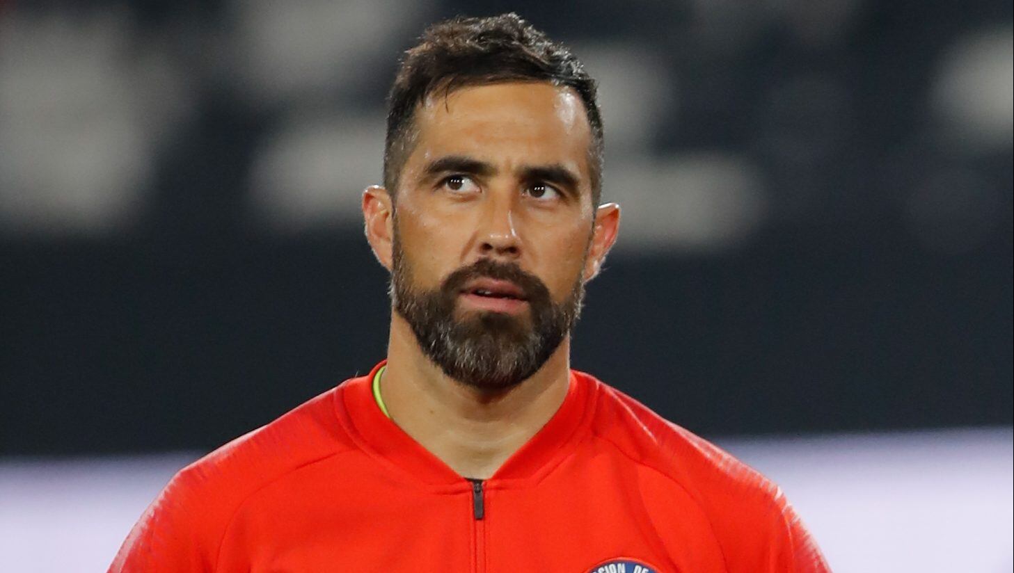 Claudio Bravo La Roja