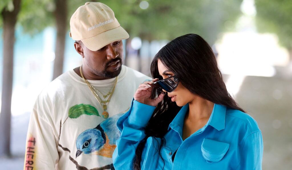 Kanye West compró una casa frente de su exesposa Kim Kardashian | Getty Images