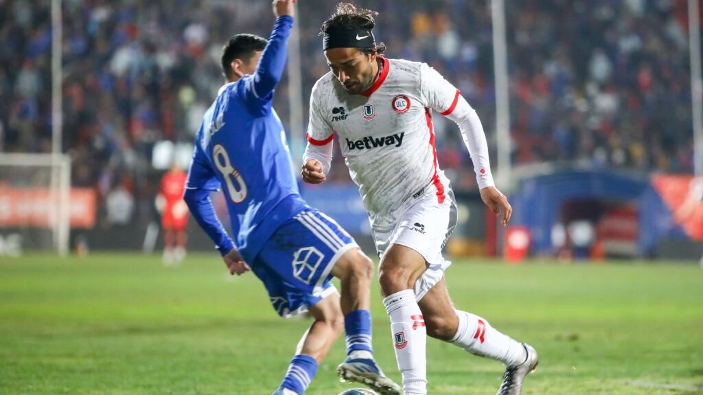 Otro de regreso: Mathías Vidangossy acompañará a Humberto Suazo en San Luis de Quillota