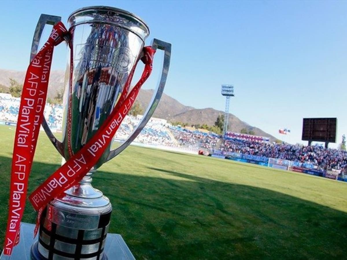 CLASIFICACIÓN | La UC retomó el liderato y la U pasó a Colo Colo: Así marcha el torneo tras la jornada 12