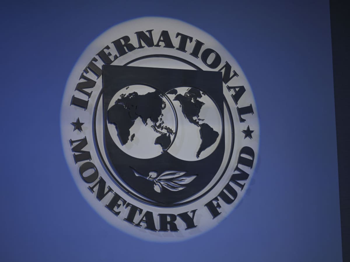 FMI pone bajo la lupa reforma del Gobierno y advierte por rebaja de impuestos a empresas