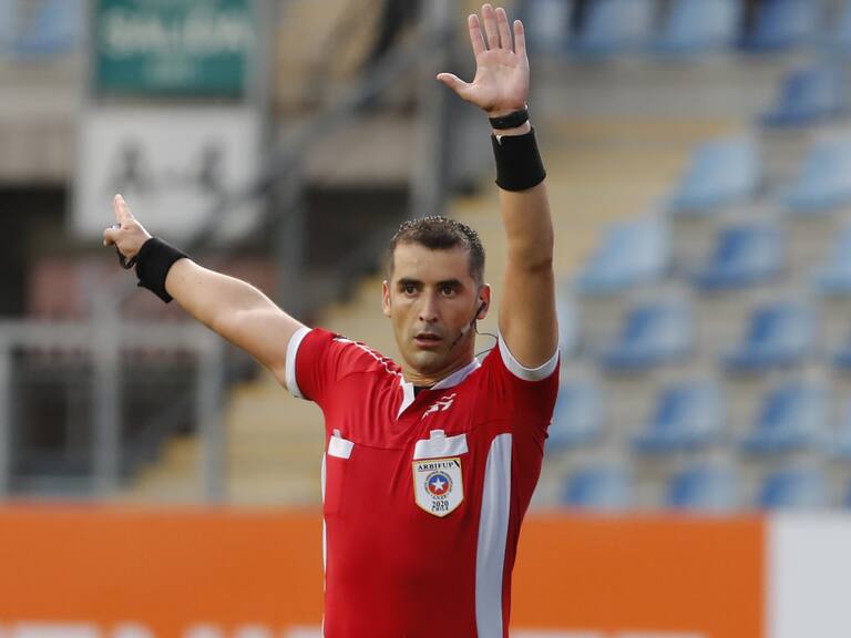 Hermosilla no dirige: ANFP entregó el listado de cuerpos arbitrales para la nueva jornada del fútbol chileno