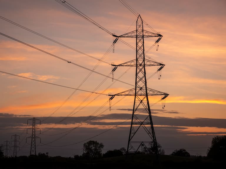 Comisión de Ministros define futuro de proyecto eléctrico Kimal-Lo Aguirre tras revisión de reclamaciones