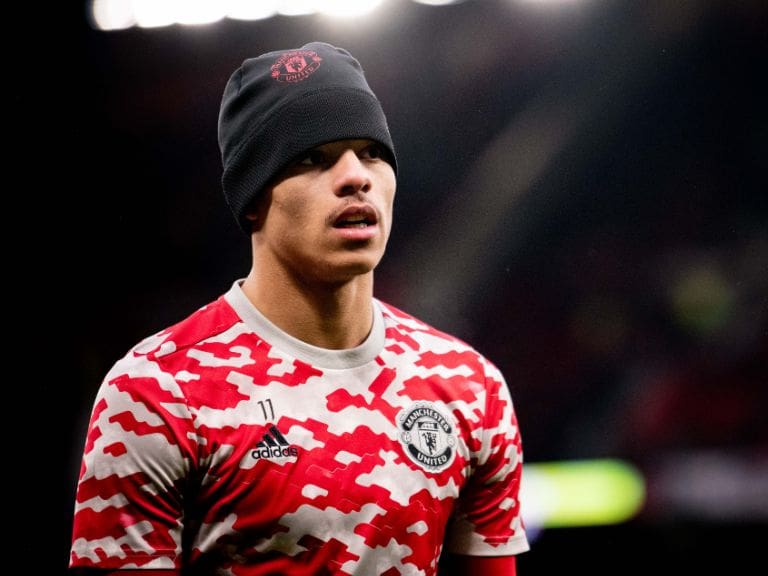 mason greenwood - protestas fanáticas - manchester united