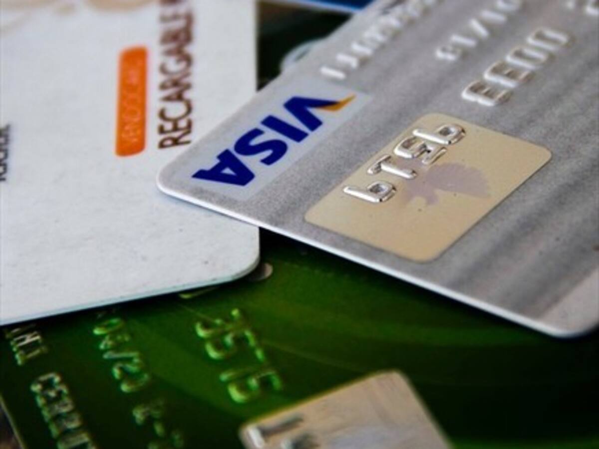 Estudio: Tarjetas de crédito en Chile aumentaron en 140.000 en un año