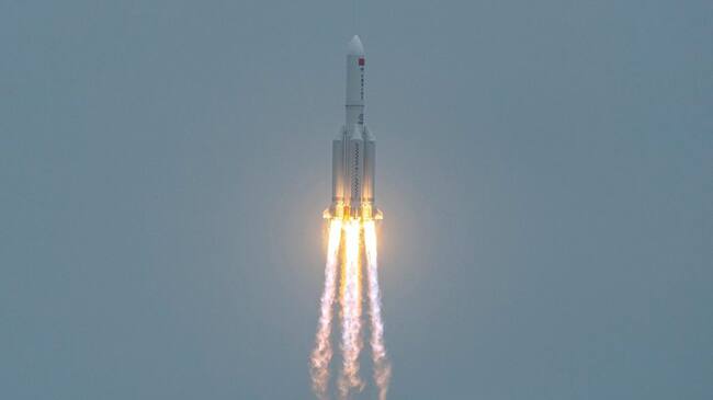 A Long March 5B rocket, carrying China's Tianhe space station core module, lifts off from the Wenchang Space Launch Center in southern China's Hainan province on April 29, 2021. - China OUT (Photo by STR / AFP) / China OUT (Photo by STR/AFP via Getty Images)