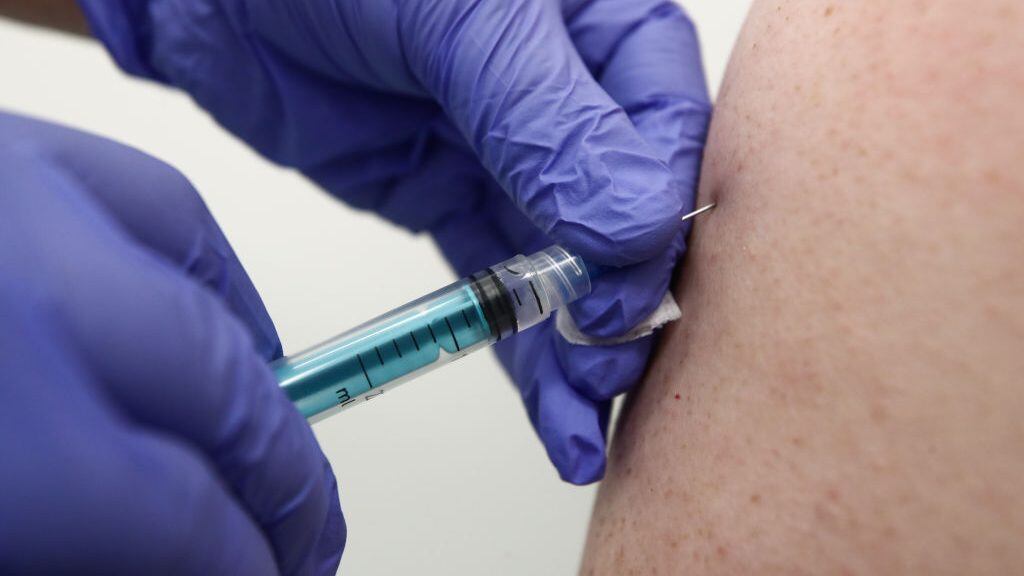 MOSCOW, RUSSIA APRIL 21, 2021: Administering an injection of the Gam-COVID-Vac (Sputnik V) vaccine at a temporary COVID-19 vaccination site set up at the TsUM Central Department Store. Valery Sharifulin/TASS (Photo by Valery SharifulinTASS via Getty Images)