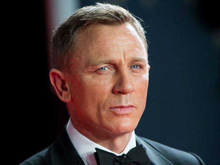 Daniel Craig